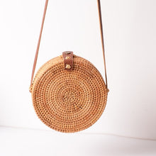 Load image into Gallery viewer, Bohemia Beach Circle Straw Bags 6 Colors