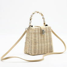 Load image into Gallery viewer, Small Box Beads Straw Bag
