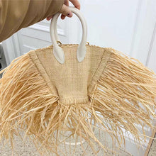 Load image into Gallery viewer, 2019 Fashion New Tassel High Quality Straw Handbag