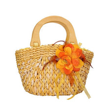 Load image into Gallery viewer, Cute Bear Handmade Woven Straw Bag