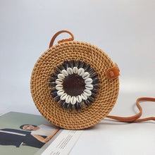 Load image into Gallery viewer, High Quality Shell Embroidery Design Round Handbag