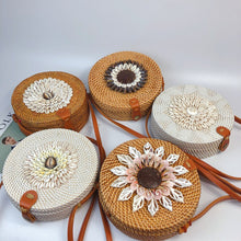 Load image into Gallery viewer, High Quality Shell Embroidery Design Round Handbag