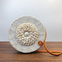 Load image into Gallery viewer, High Quality Shell Embroidery Design Round Handbag